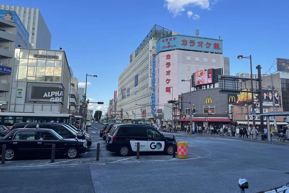 カラオケ館まで見えています